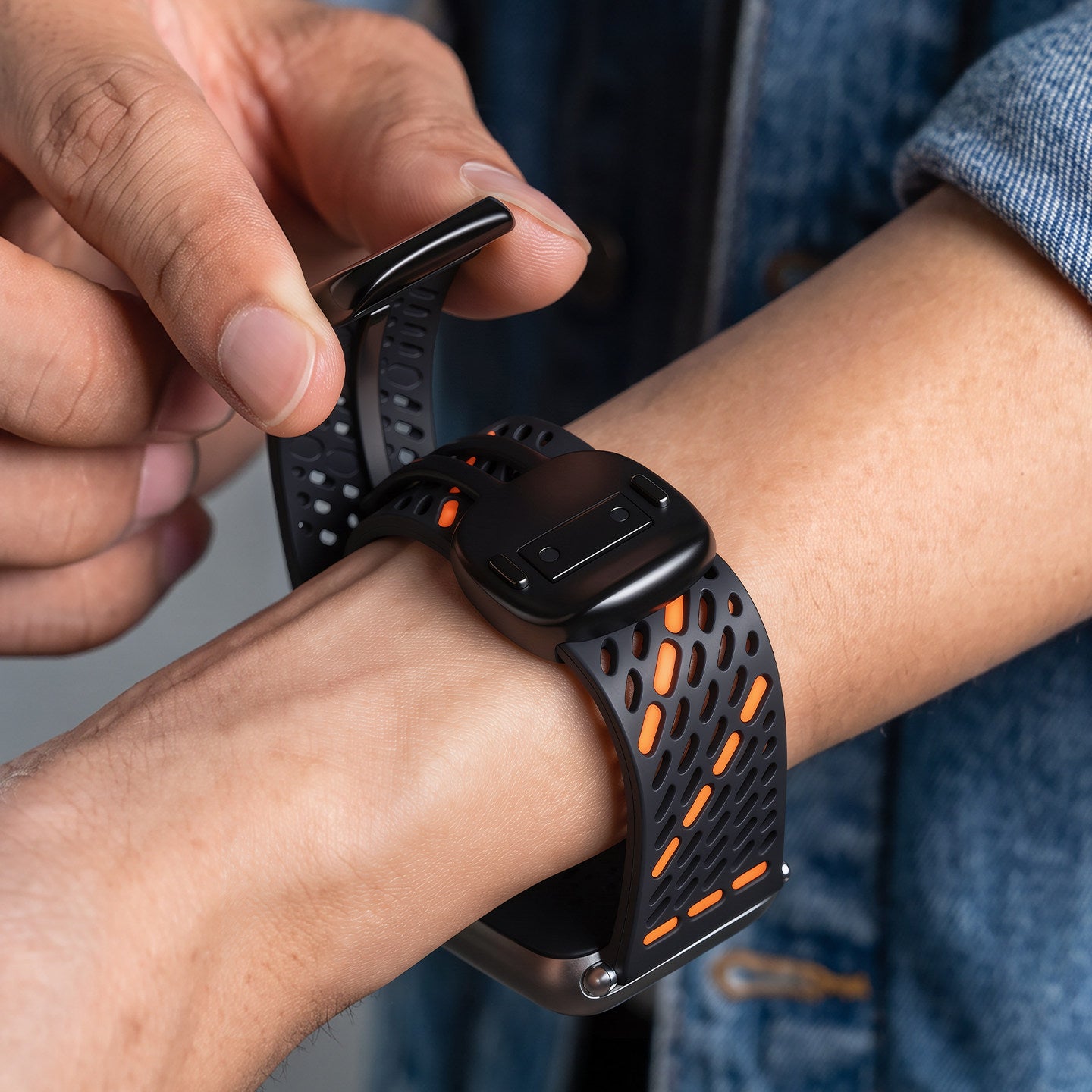 Breathable Magnetic Silicone Band for Apple Watch