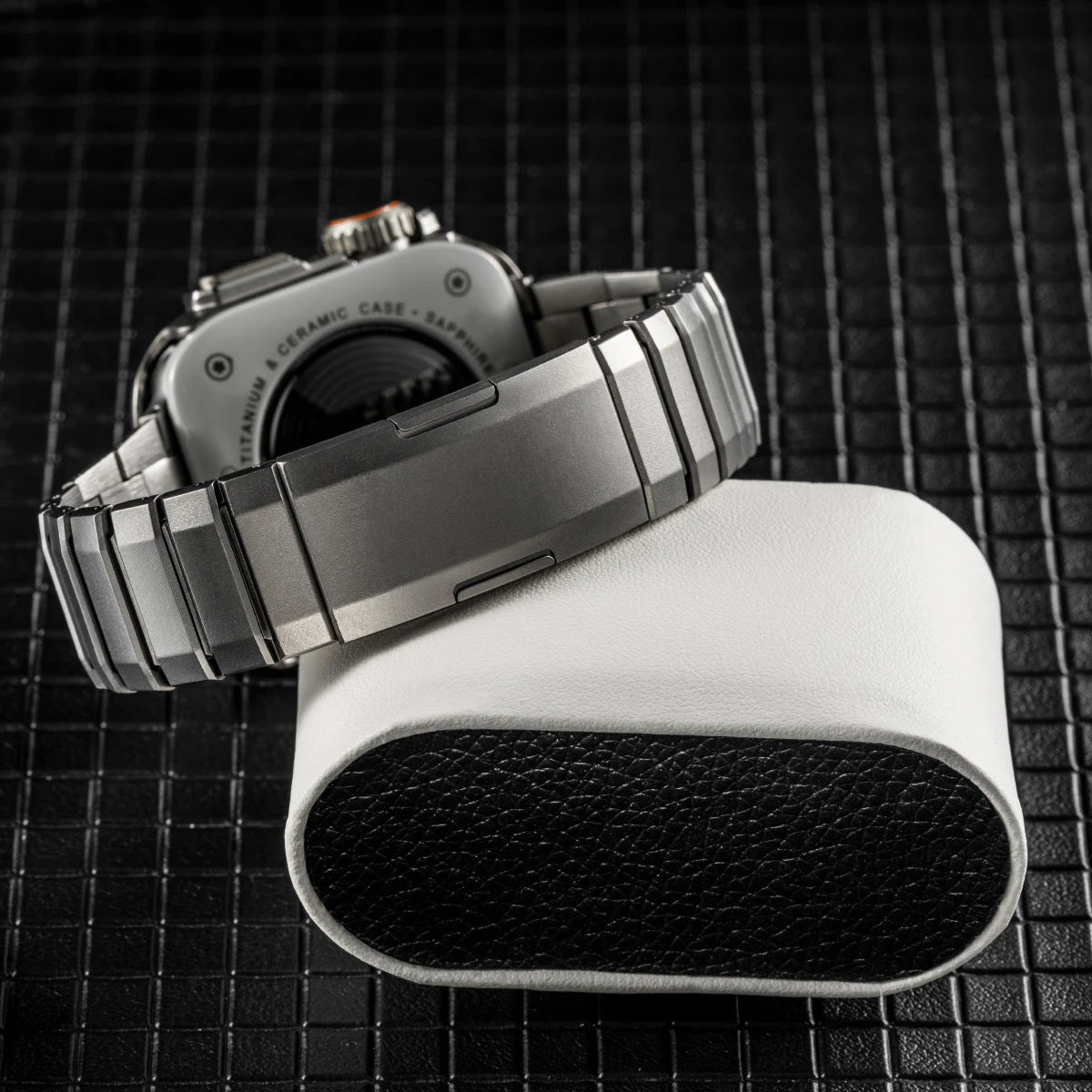 Curved quick-release Link Bracelet For Apple Watch
