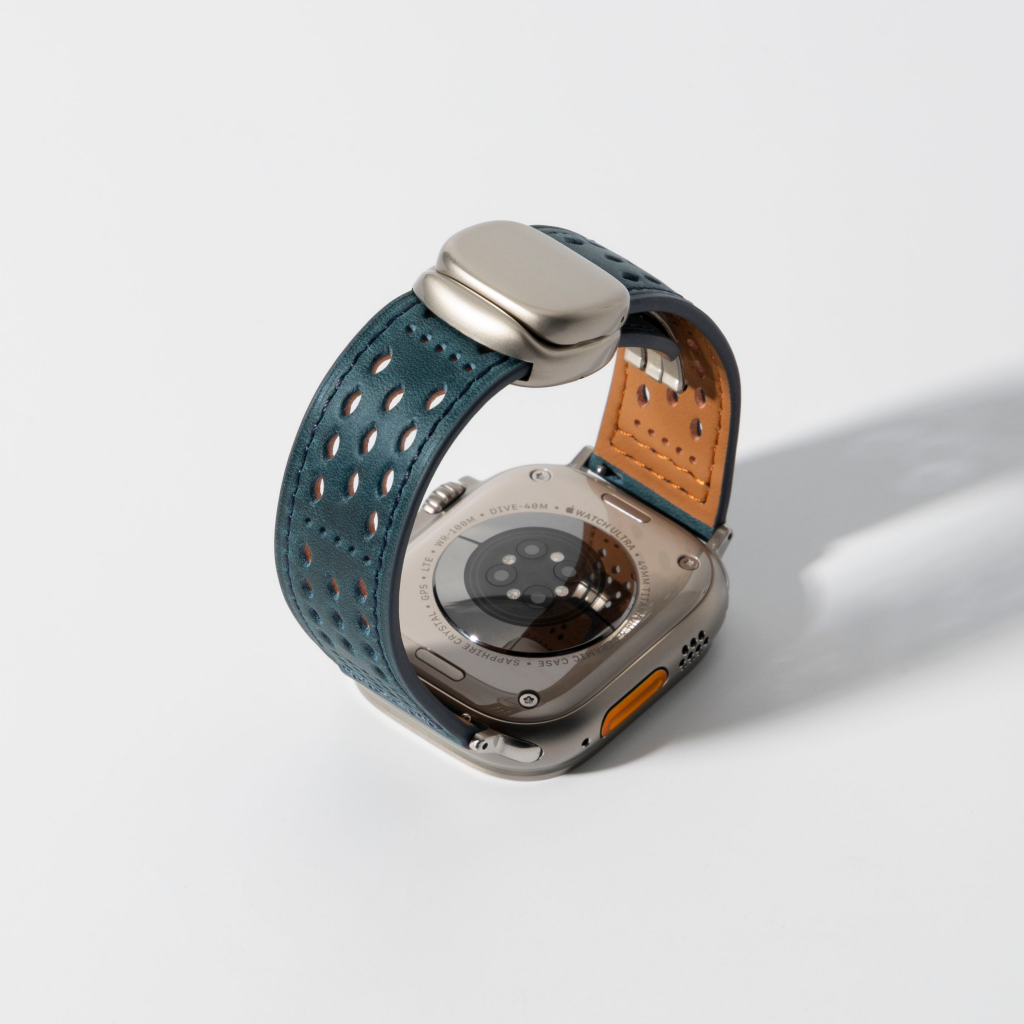 Upgraded Magnetic Buckle Leather Strap For Apple Watch