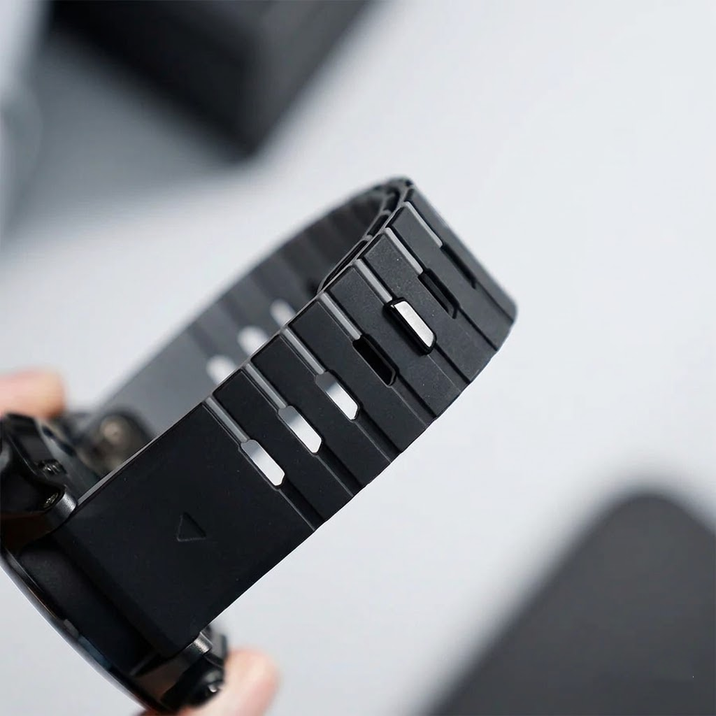 Chromatic Scale |Lightweight Silicone Sport Band for Garmin