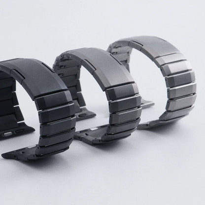 Curved quick-release Link Bracelet